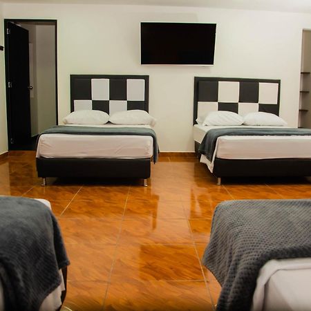 Casa Hotel Los Arboles Bello Eksteriør bilde